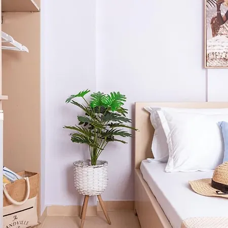 25 - & Access Apartment