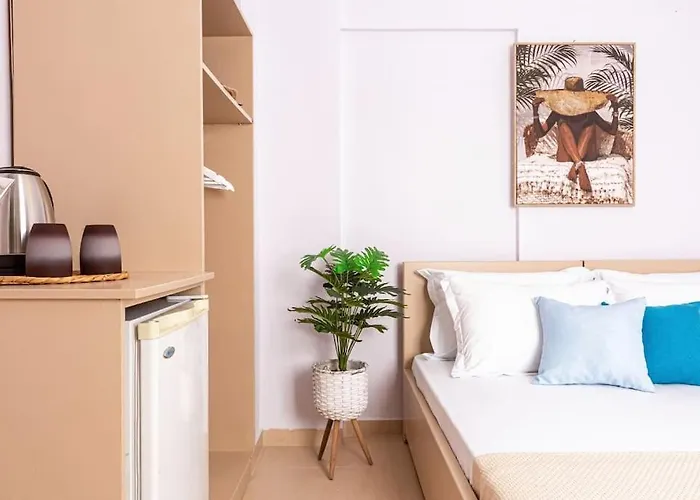 25 - & Access Apartment Himare