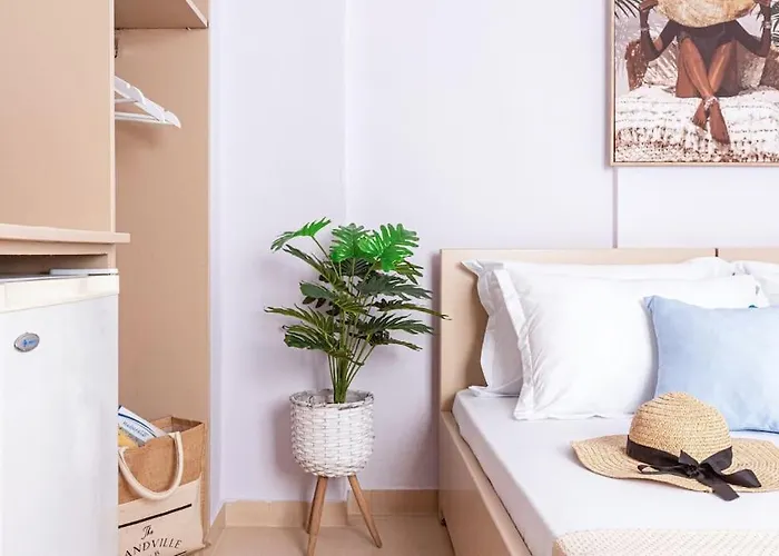 25 - & Access Apartment