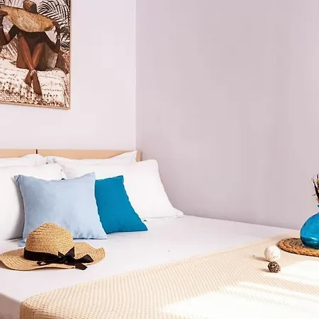 25 - & Access Daire *